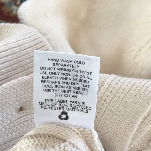 Pink Rose cropped cableknit cardigan with faux fur collar. Magi stone Small. NWT - Picture 6 of 7